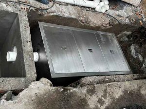 開(kāi)餐廳店必須安裝油水分離器嘛？